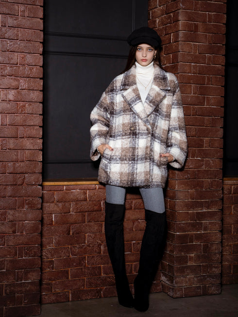 チェック柄ミドル丈コート